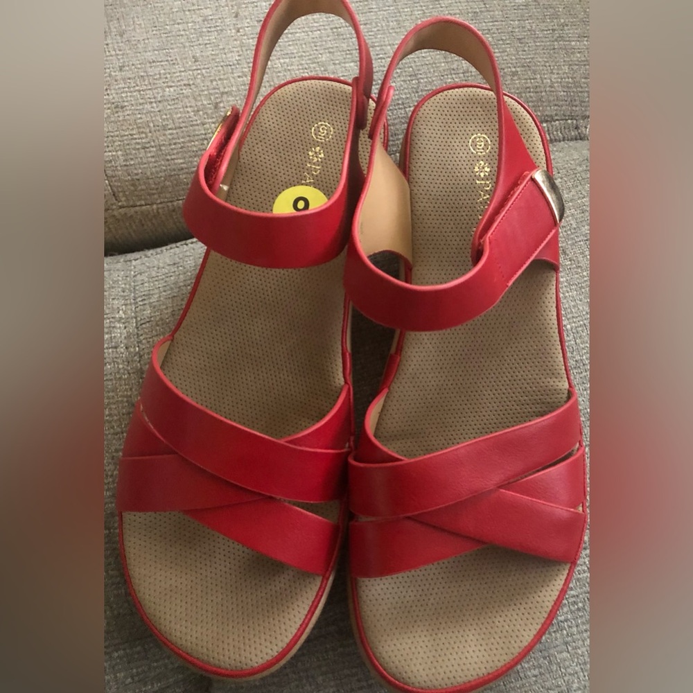 Patrizia by Spring Step Red Criss Cross Heels Sandals Size 9
